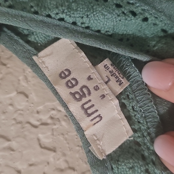 Umgee Green Floral Embroidered Cold Shoulder Blouse - Picture 4 of 6